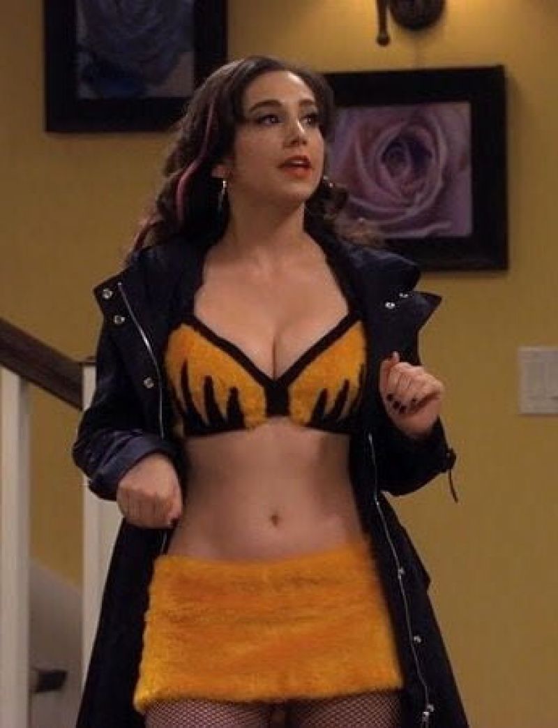 Molly ephraim topless
