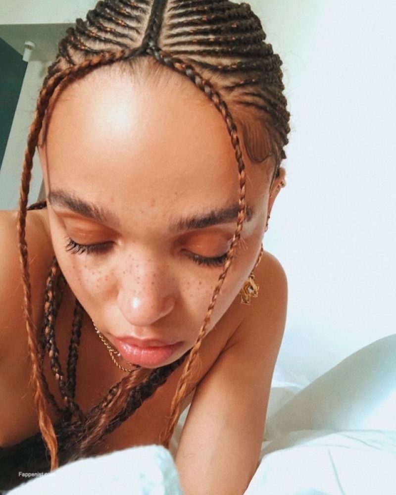 FKA Twigs Nude and Sexy Photo Collection. 